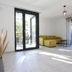  Apartment Katarina