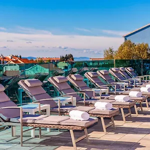 villa-tadic.hotelinzadar.com/
